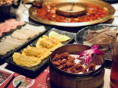上海蛋饺-哥老官重庆美蛙鱼头(宝山龙湖店)
