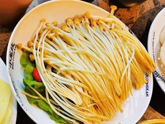金针菇-小龙坎火锅(全球总店)