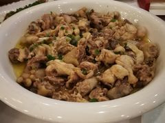 红葱头蒸泉水鸡-围龙屋客家食府(福田店)