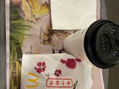 -麦当劳(假日广场店)