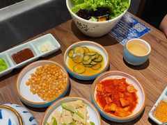 -明洞阿姨·韩式酱蟹烤肉·创意料理(三元桥店)