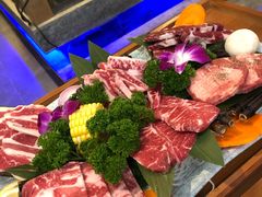 -明洞阿姨·韩式酱蟹烤肉·创意料理(三元桥店)