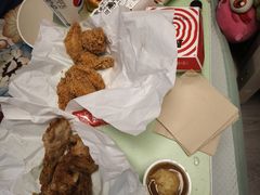 -肯德基(中纬店)