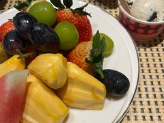 -雍和会海鲜姿造自助(湖东路店)