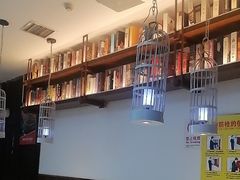 -阿瓦山寨·湘菜现炒·剁椒鱼头王(咸阳总店)