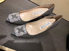 -Manolo Blahnik(置地广场店)