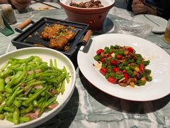 -披云云小馆·味道江湖(姚家园万象汇店)