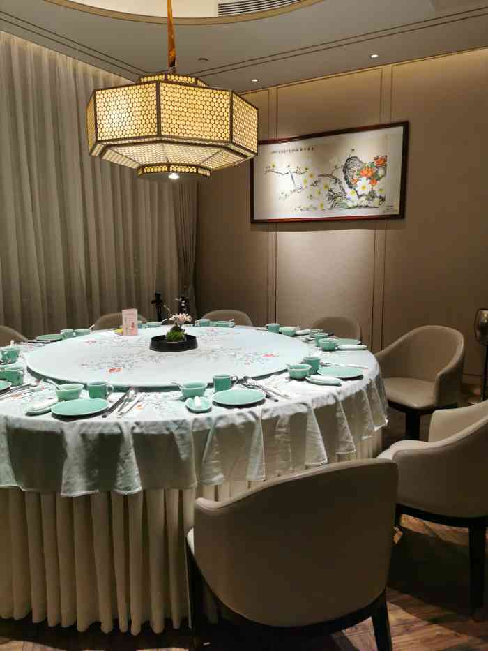 江南厨子(太古汇店)-"环境在购物中心,很方便.稍稍嘈杂.味道很.