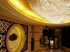 -扬子岛酒店(重庆洪崖洞解放碑店)