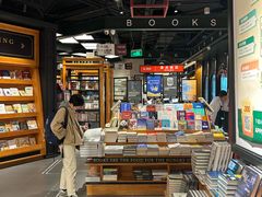 -西西弗书店&矢量咖啡(凯德晶萃广场店)