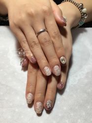 -睫乐园•睫公馆•美睫美甲沙龙