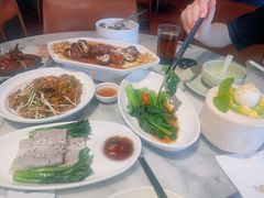 -蝴蝶里·粤菜·点心(滨江龙湖店)