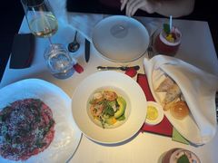 -弦月窗LUNETTE BY AMANDA(复兴路店)