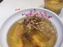 -渝是乎川渝小炒(新世界百货望京店)