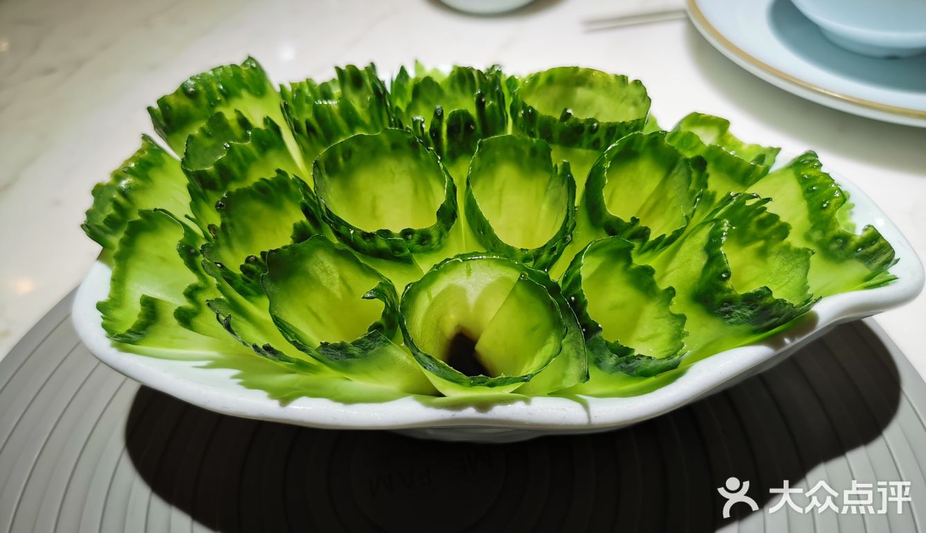 同事明天离开想请她吃一顿，没想到她还偷偷结账了