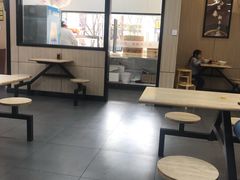 大堂-新丰小吃(春漫里店)