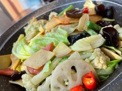 -有红鸡毛店·川菜(建设路店)