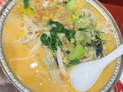 豆米鲜蔬锅-喜家德虾仁水饺(世纪大都会店)