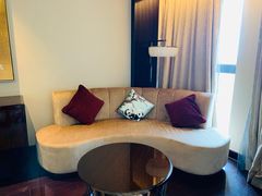 -成都保利公园皇冠假日酒店(熊猫基地店)