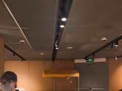-麦当劳(中山公园龙之梦店)