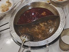-嘎琉鲜切牛肉自助火锅