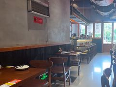 -8PINTS八品脱·日料·烧鸟·精酿小酒馆(莘庄店)