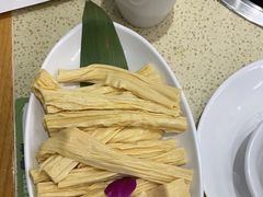 -煲大王猪肚鸡·椰子鸡火锅(红谷滩万达店)