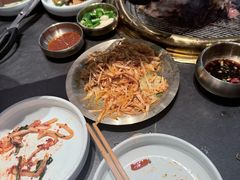 -韩白山·朝鲜族烤牛肉·酱蟹(长宁龙之梦店)