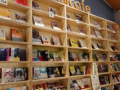 -猫的天空之城概念书店(印象城购物中心店)