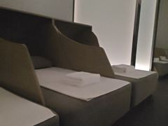 -漫·汤泉