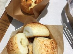 一口奶油芝士面包-巴黎贝甜(印象城店)