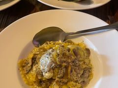 意式菠菜芝士饺配奶油蘑菇酱-La Tavernetta(Bar à Vin)(乌鲁木齐路店)