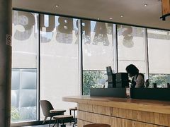 -星巴克臻选(湖滨道店)