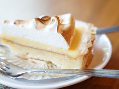 -Chom Cafe and Restaurant