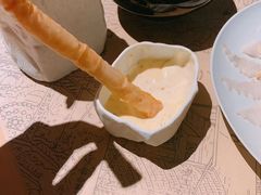 笔筒色拉-穹六人间 people 6(岳阳路店)