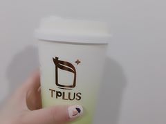 冻顶乌龙芝芝盖-TPLUS茶家(上海商城南京西路店)