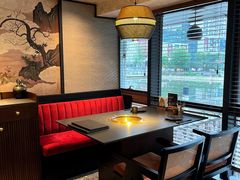 -铭牛烧肉·和牛海鲜自助(高新月牙湖店)