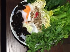 蔬菜拼盘-快乐小羊·内蒙牛羊肉火锅(流花中心店)