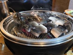 -草家酱蟹炭火烤肉店(珲春南路一店)
