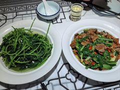 -客家大院·非遗赣南客家菜(郁孤台店)