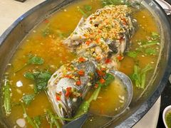 柠檬鲈鱼-光海鲜鱼翅餐厅(叻差拉披色路店)