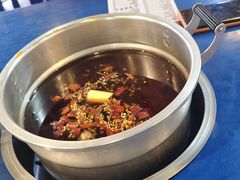 微辣锅底-马路边边串串香(大成路店)