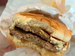 浓浓高达芝士双层吉士堡-麦当劳(莆田荔城大道万达店)