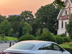 -泰州之星奔驰4S店(海陵店)