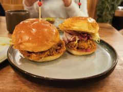 手撕猪肉汉堡-RAC BAR(安福路店)