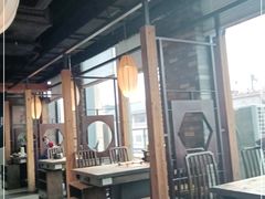 -湊湊火锅·茶憩(杭州湖滨银泰in77店)
