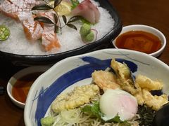 三文鱼刺身-纹兵卫手打荞麦面日料(虹桥本店)