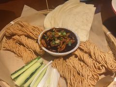 -魏铭鱼头捞饭(晋阳路店)