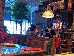 大堂-中8楼风尚云南菜(颐堤港店)