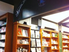 大堂-西西弗书店&矢量咖啡(万象城店)